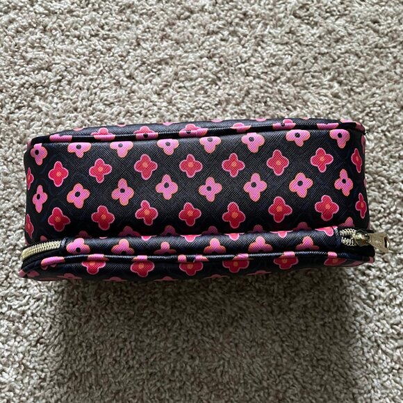 🆕NWOT Trina Turk  Double Zip Brush Case / Makeup & Cosmetic Case [Case #2] - Picture 5 of 7